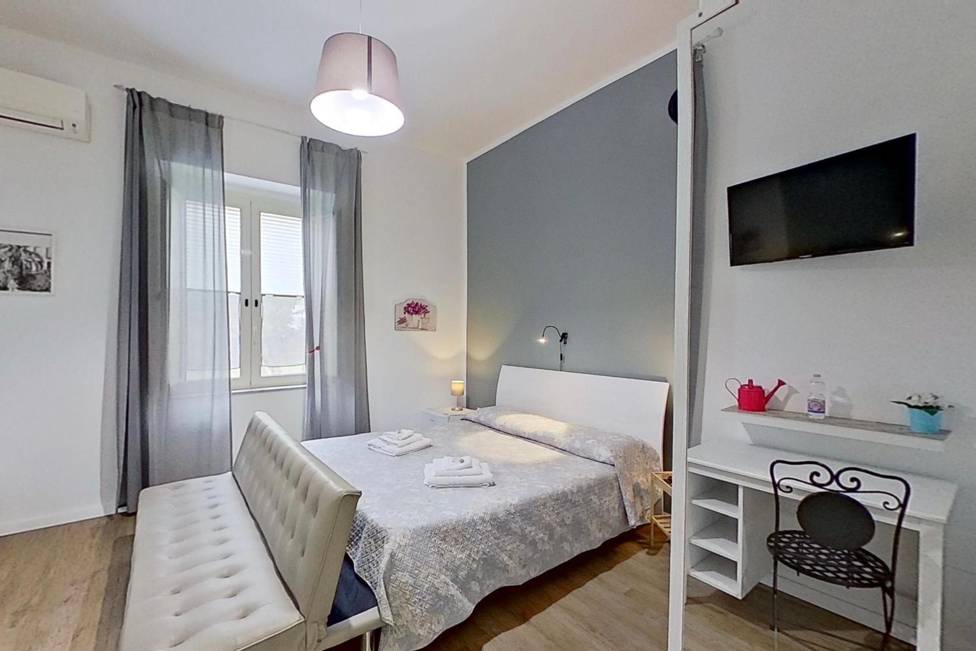 나폴리 Il Giardino Di Vico Neve B&B 외부 사진