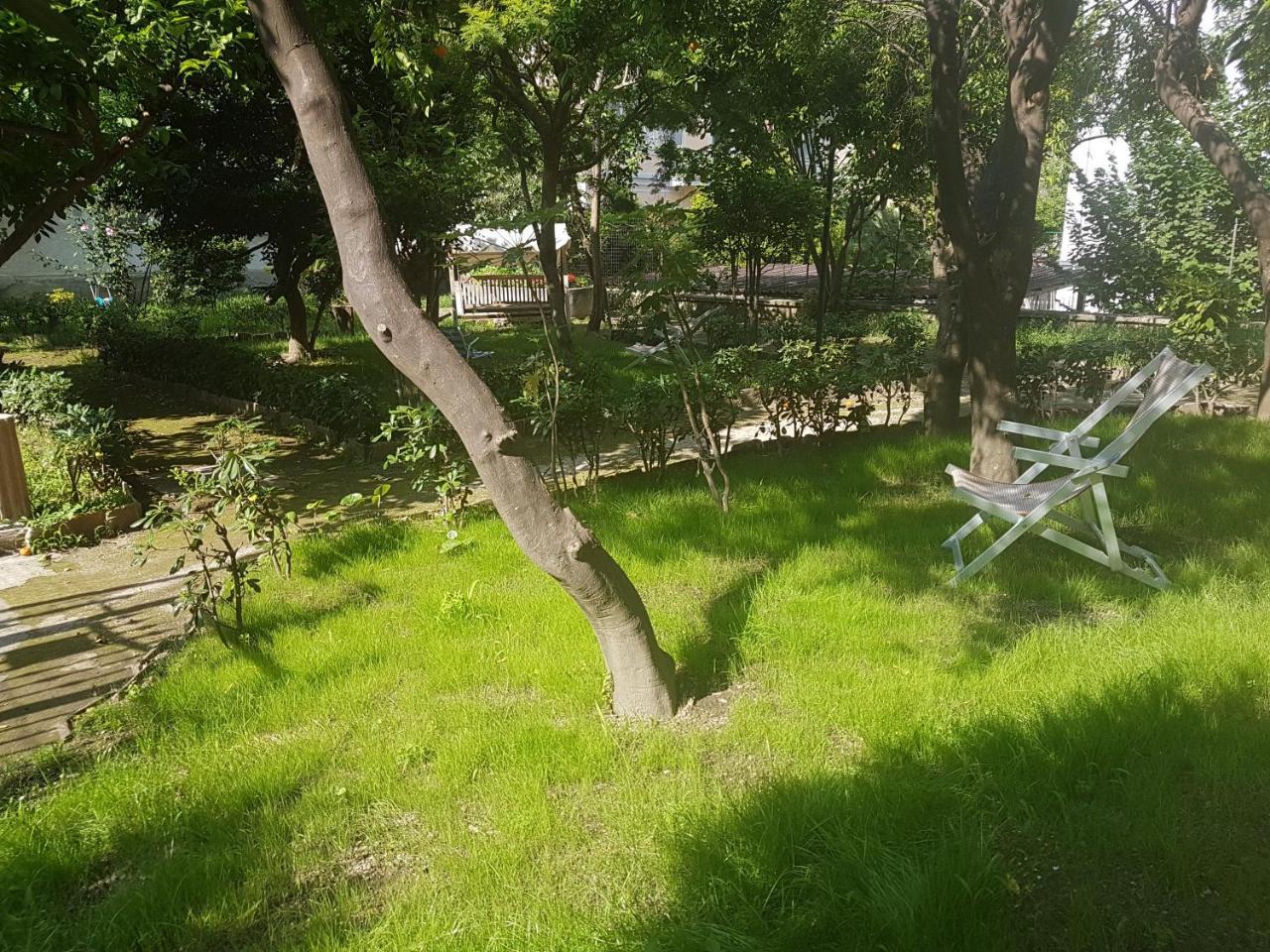 나폴리 Il Giardino Di Vico Neve B&B 외부 사진