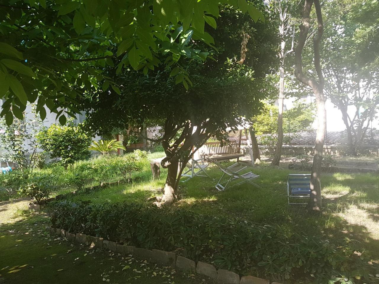 나폴리 Il Giardino Di Vico Neve B&B 외부 사진